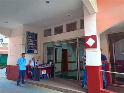 Helal Medical entrance, Vareb Mansion.